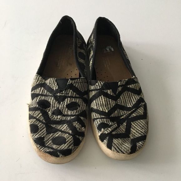 Toms Abstract print flats slip on shoes Womens‎ Size 6.5 Comfy - Picture 1 of 5